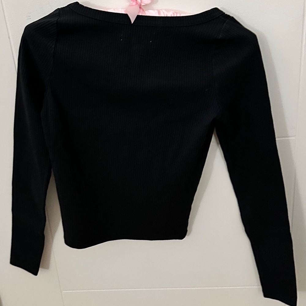 Madewell Black Long Sleeve Crop Top - Picture 2 of 3
